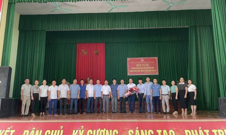 Xã Minh Khôi ra mắt và tập huấn xây dựng mô hình "Chính quyền thân thiện, vì Nhân dân phục vụ"
